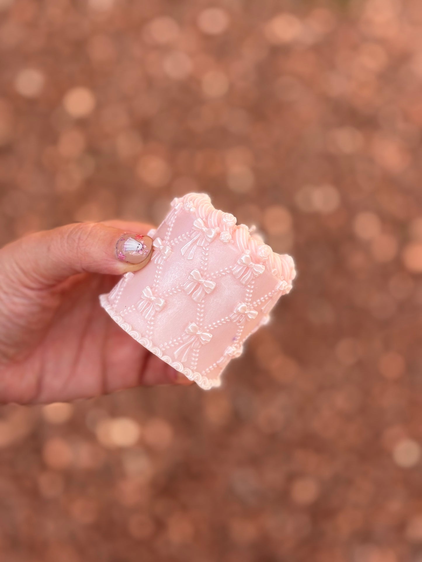 Bow Cake Pillar Kandle