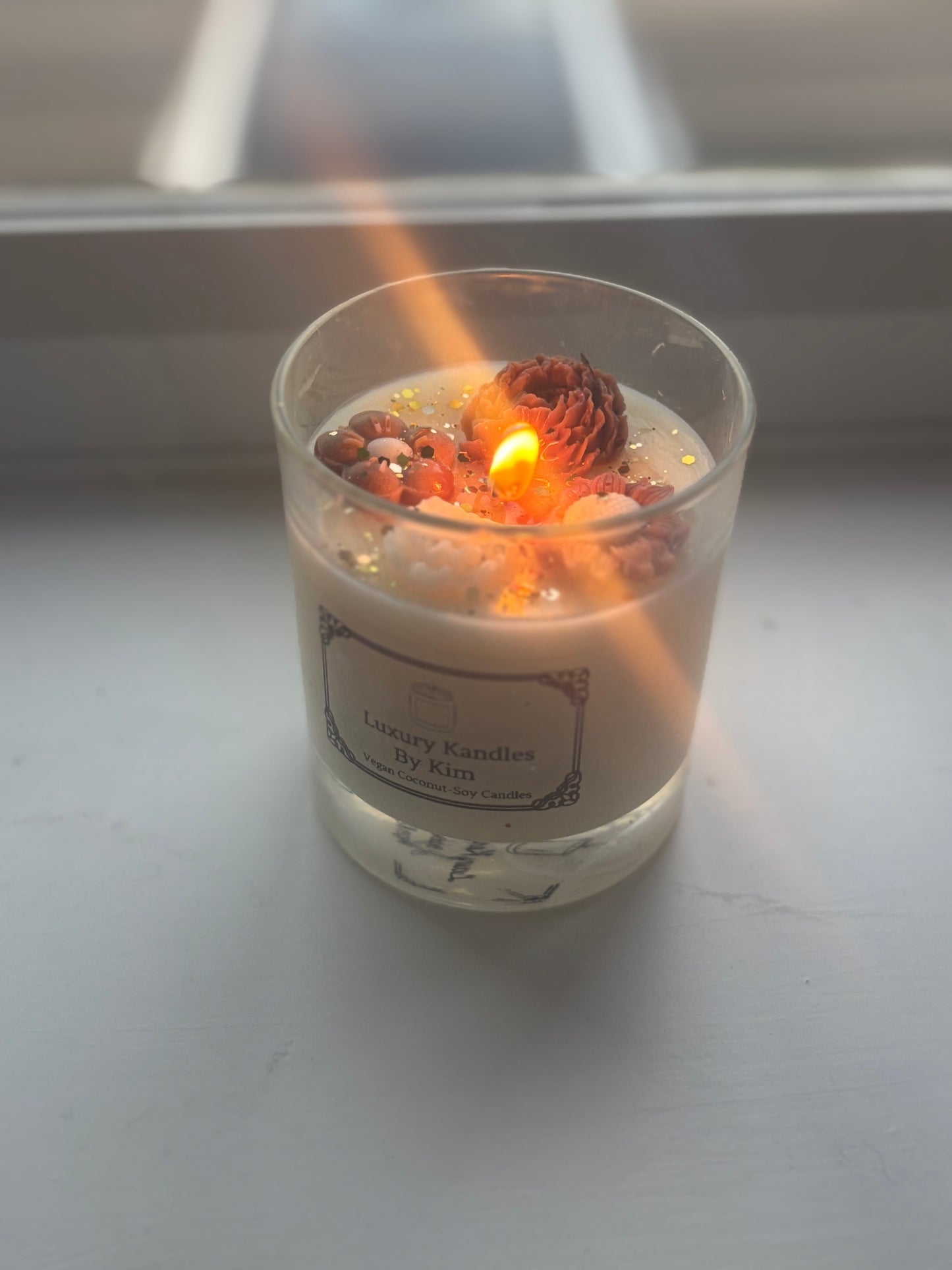 Nude Flower Kandle in Medium Jar