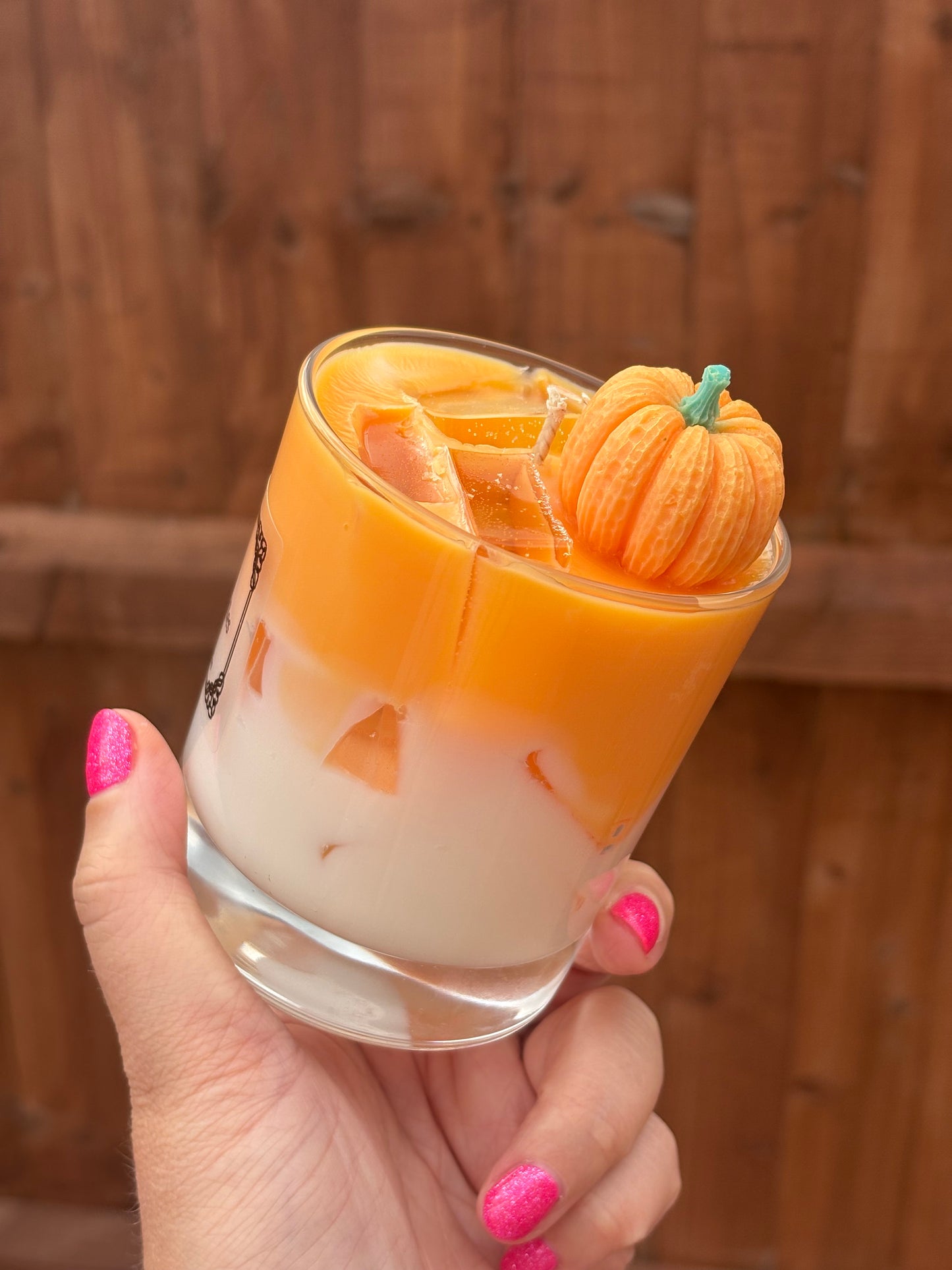 Large Pumpkin Spice Ice Latte