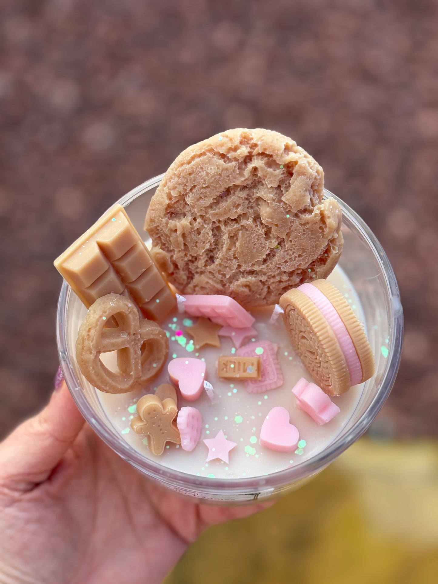 Gingerbread Biscuit in Large Jar