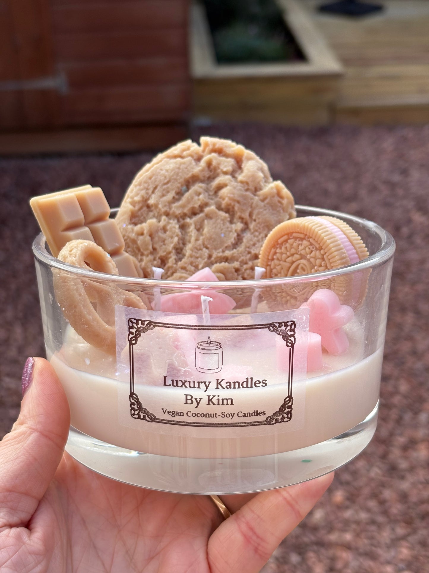 Gingerbread Biscuit in Large Jar