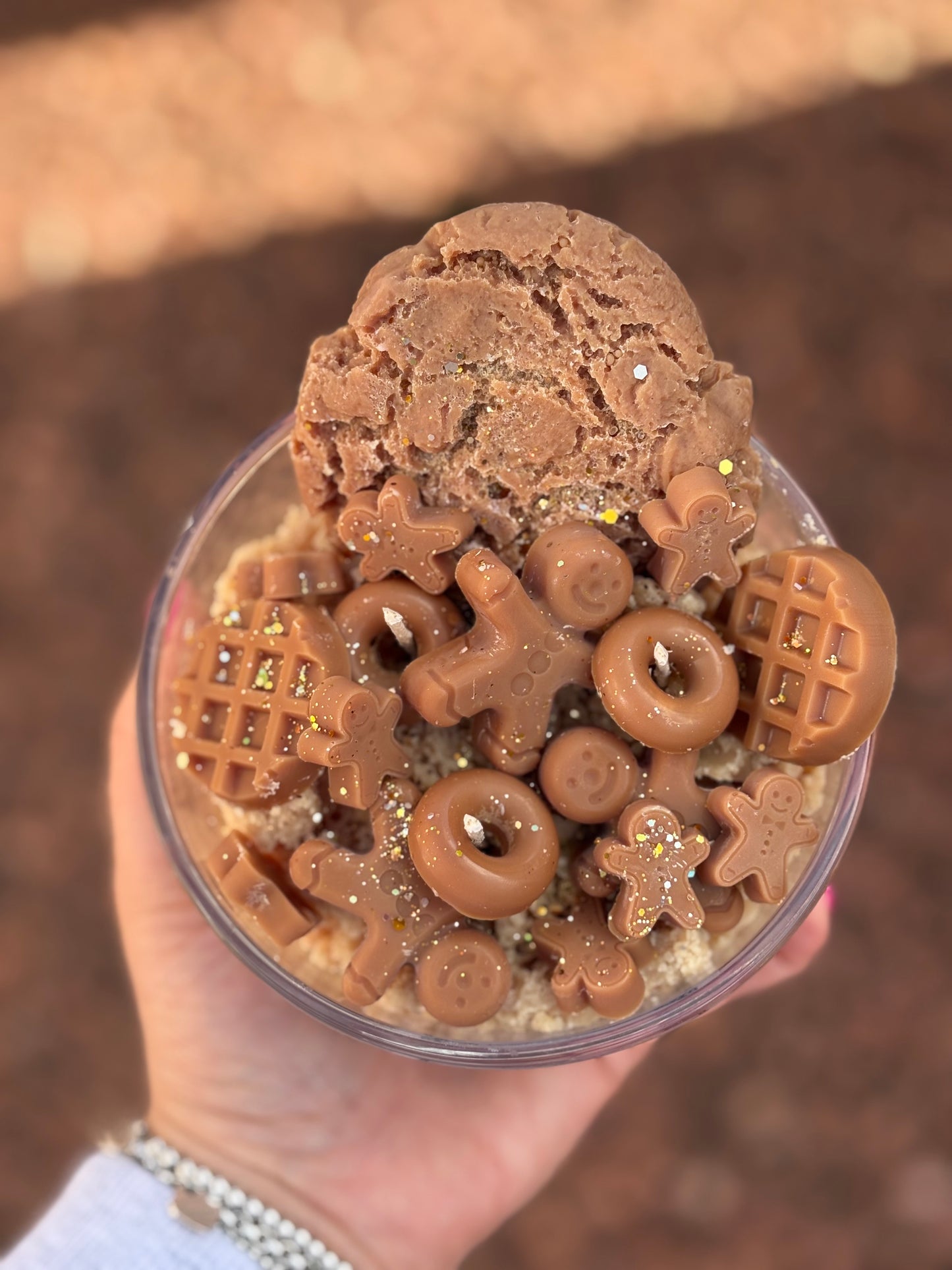 Gingerbread Bowl in Large Jar