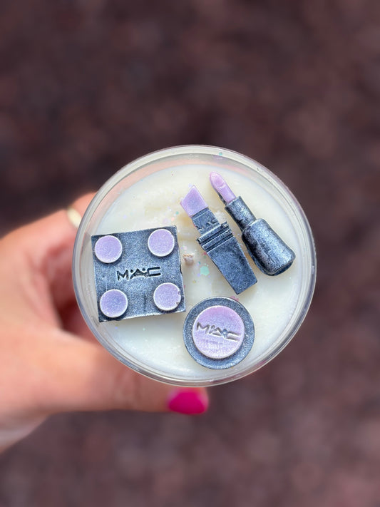 Makeup Kandle in Small Jar
