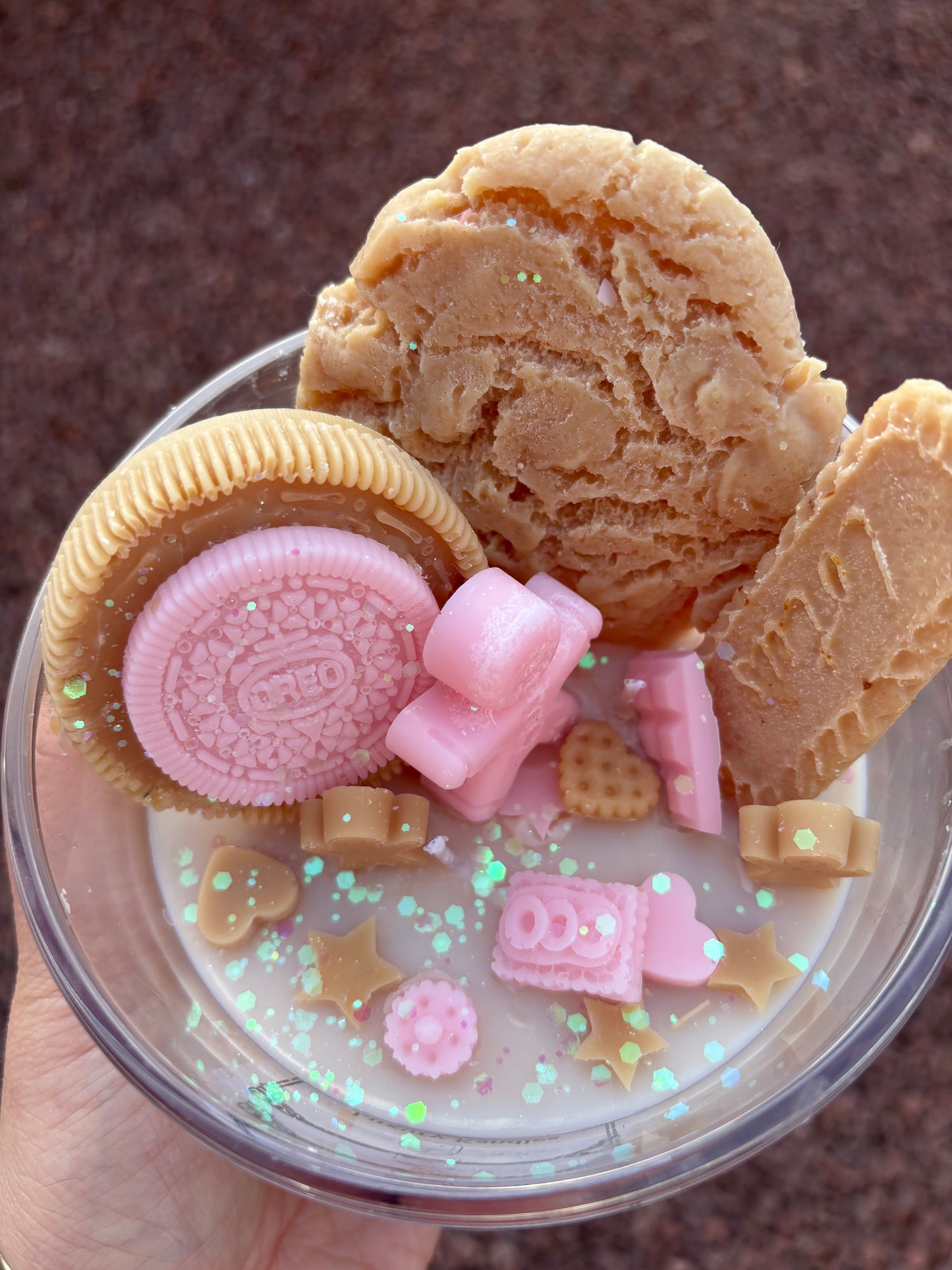 Gingerbread Biscuit in Large Jar