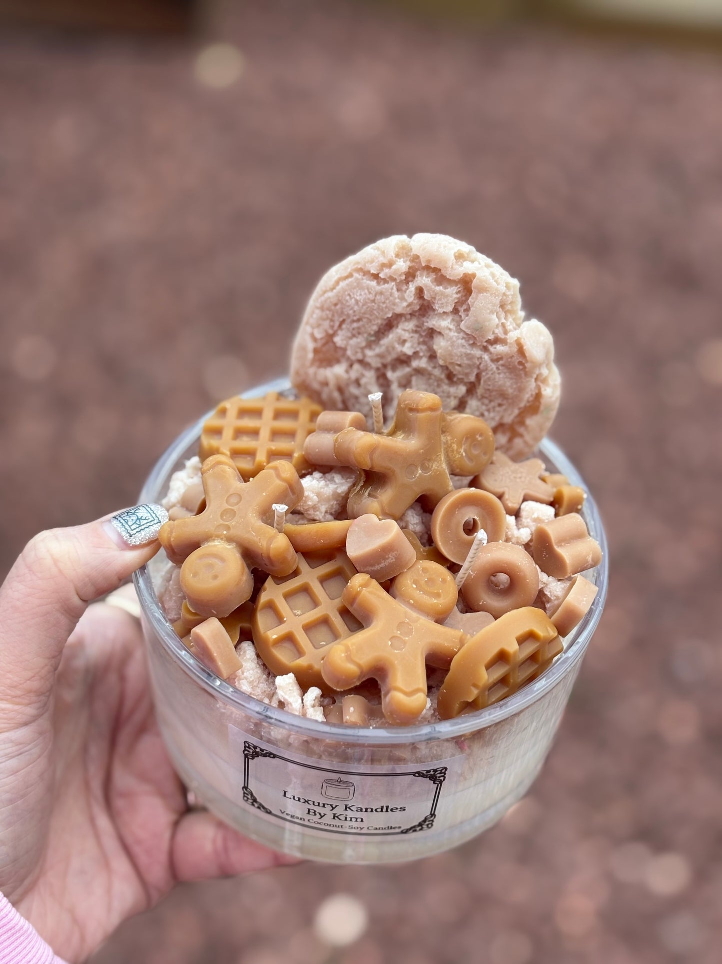 Gingerbread Bowl in Large Jar