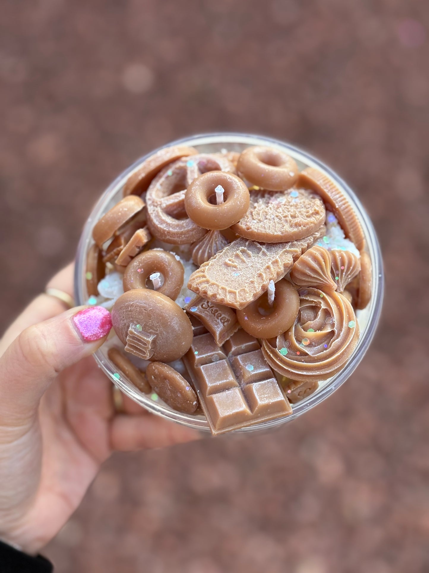 Biscuit Bowl in Large Jar