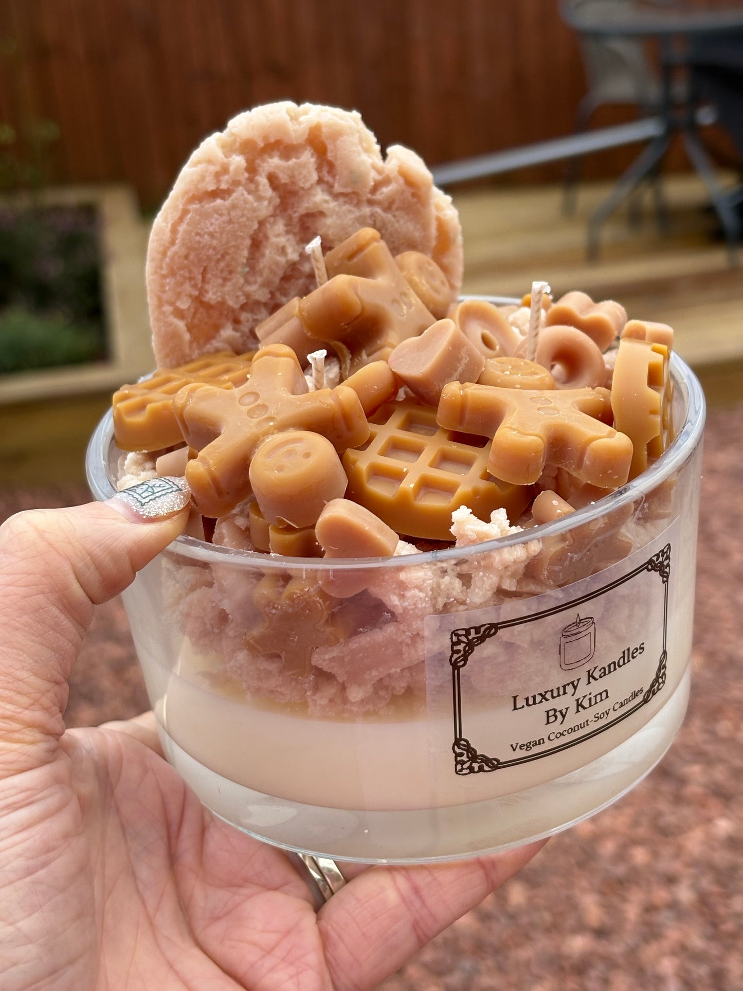 Gingerbread Bowl in Large Jar