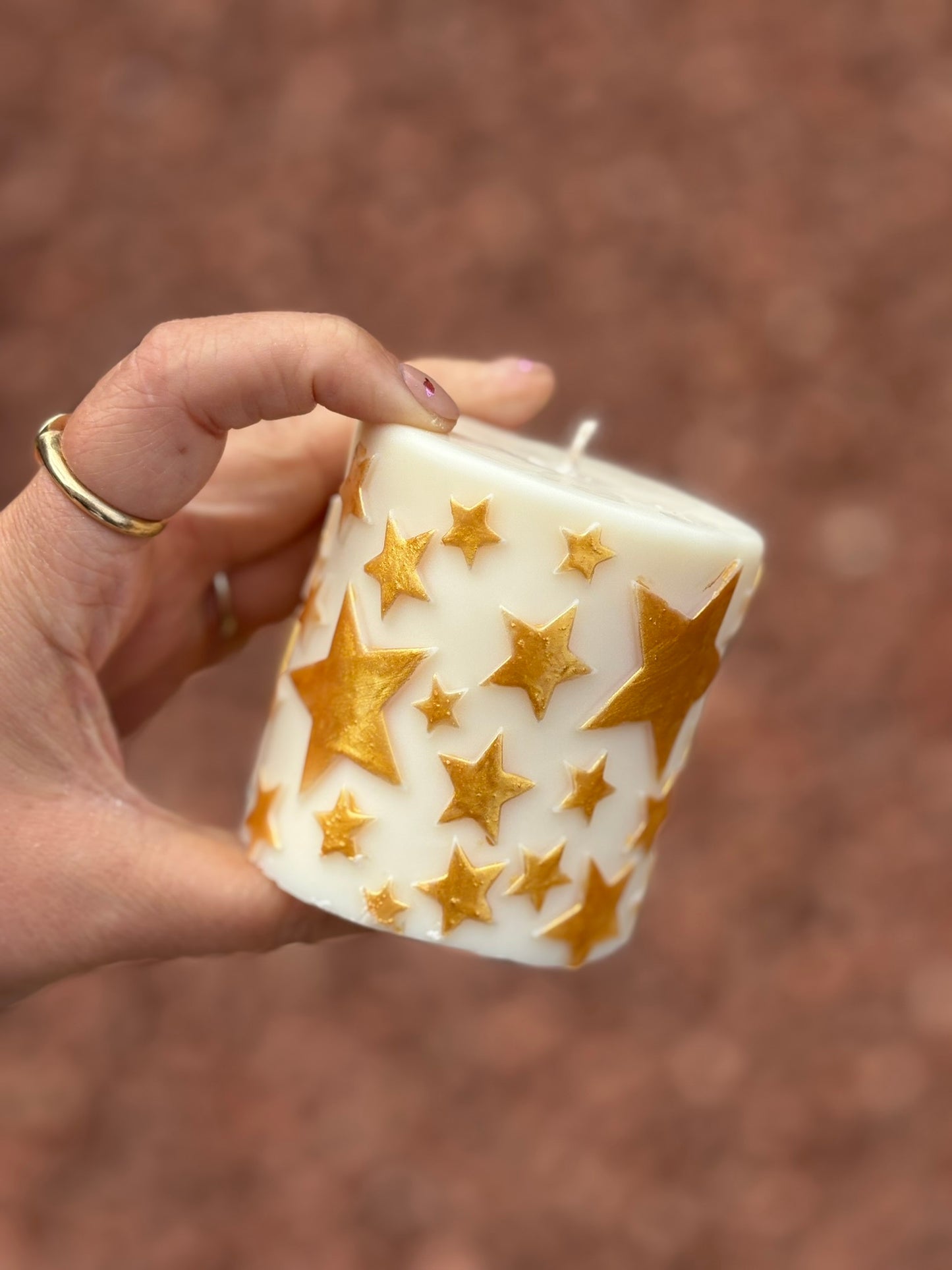 Festive Wishes Pillar Kandle